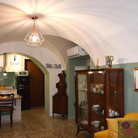 Casa Famoso Villa Catania Luaran gambar