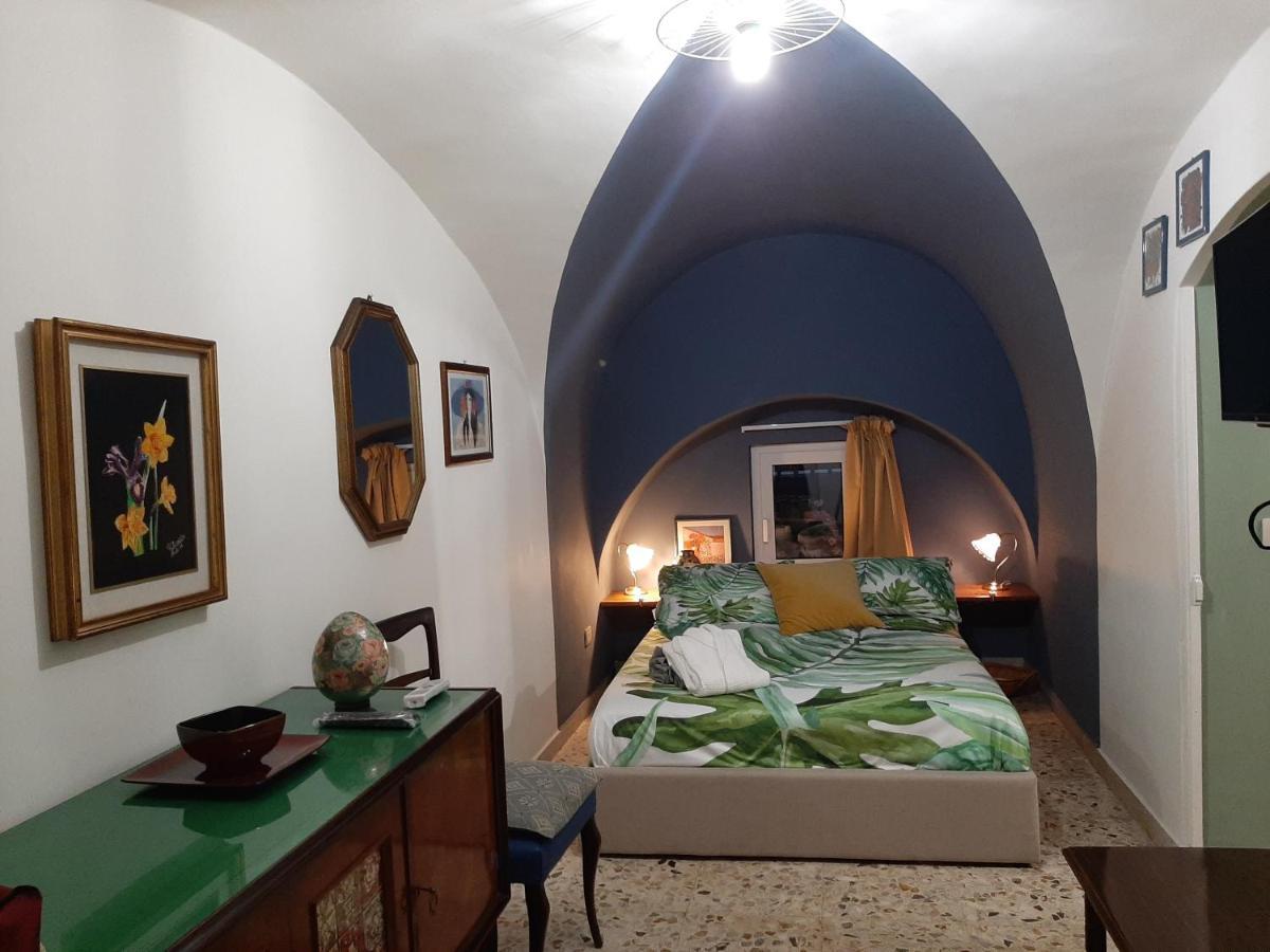 Casa Famoso Villa Catania Luaran gambar