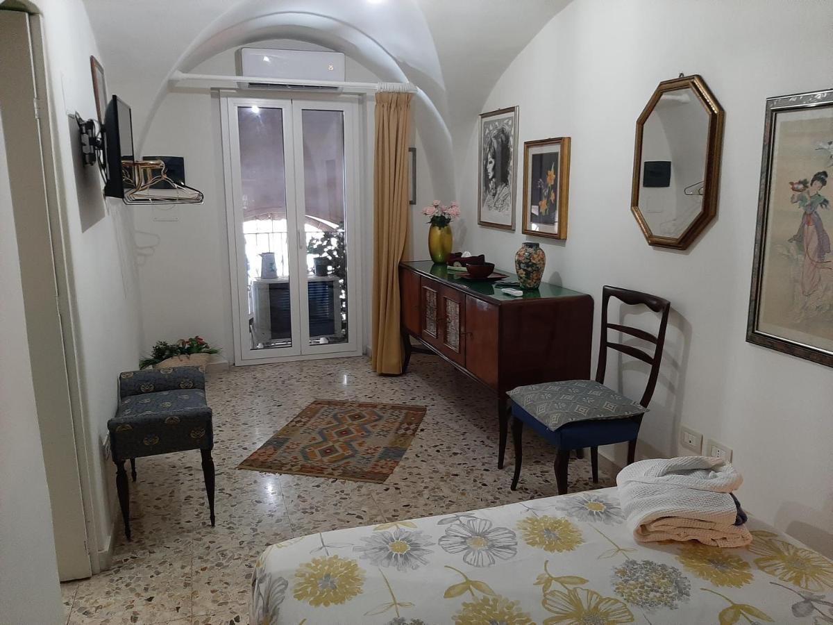 Casa Famoso Villa Catania Luaran gambar