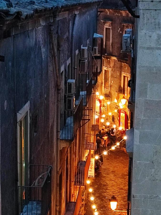 Casa Famoso Villa Catania Luaran gambar