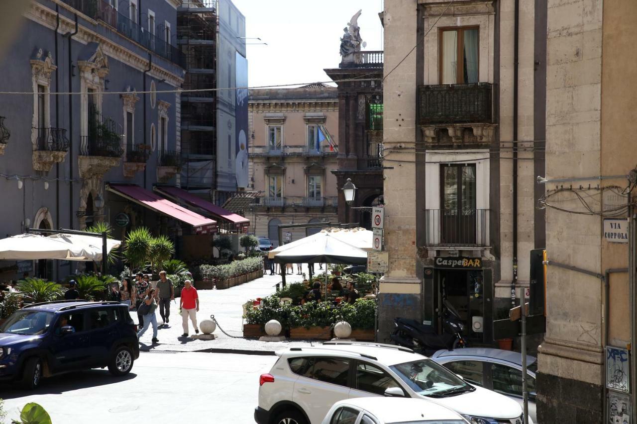 Casa Famoso Villa Catania Luaran gambar