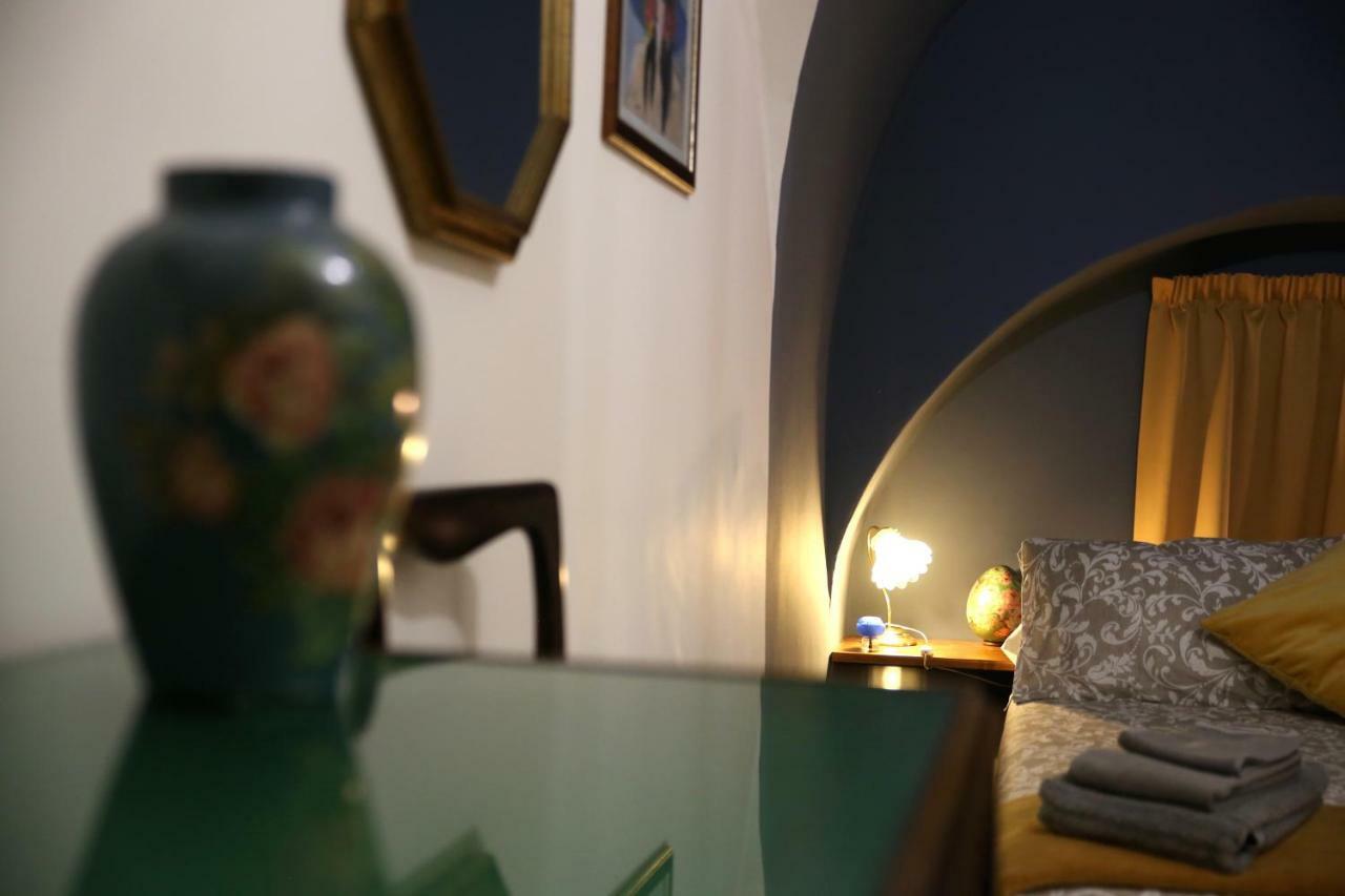 Casa Famoso Villa Catania Luaran gambar